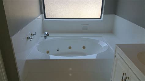 Jacuzzi pump repairs, jacuzzi blower repairs, jacuzzi leak repairs, jacuzzi heater repairs, jacuzzi jet repairs, jacuzzi filter repairs, jacuzzi tub repairs, jacuzzi renovations. Jacuzzi Tub | Repair | Refinish | Reglaze |Resurface