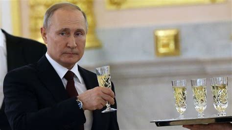 russia 84 out of 85 regions back putin in vote allowing him to stay in power until 2036 world