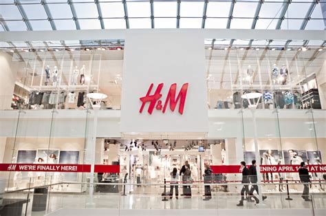 Shop our clothes sale for stylish and functional sportswear. H&M will close 250 stores worldwide due to coronavirus ...