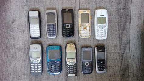 Lot Of 10 Vintage Nokia Mobile Phones Including Iconic Models Like