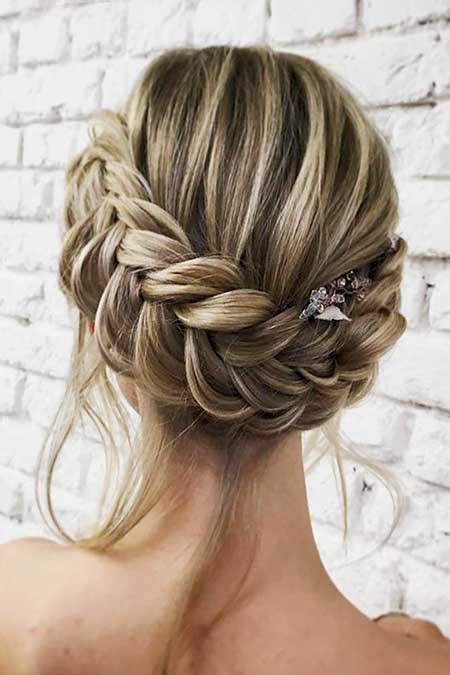 Make your decision easier by finding a style that is suitable not only to your dress, personality or theme, but also to your facial features. 30+ New Braided Updo Hairstyles | Hairstyles & Haircuts ...