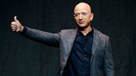 Jeff Bezos Pays A Whopping 600000 A Month In Rent For Malibu Home