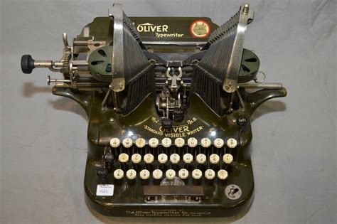 Oliver Standard Visible Typewriter No 5