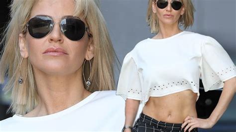 Sarah Harding Shows Off Her Tiny Tum In Crop Top As She Launches Her Solo Career Mirror Online