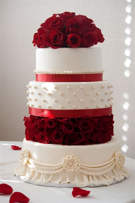 For a romantic and pretty wedding cake on your special day, choose from our collection of decadent recipes and elegant decorating ideas. The most beautiful wedding cake made with love by my ...