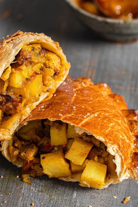 I'm too hungry to be that patient! Curried Cauliflower & Potato Pasties Recipe - Great ...