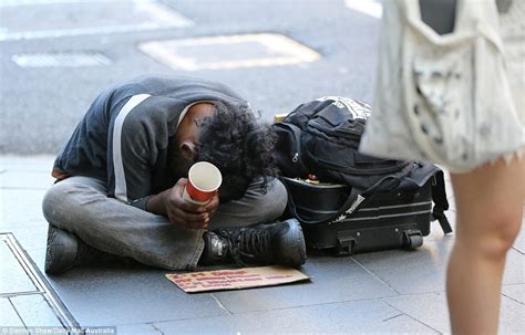 Sydney S Homeless Population Reveal The What Life Is Like On The Streets Daily Mail Online