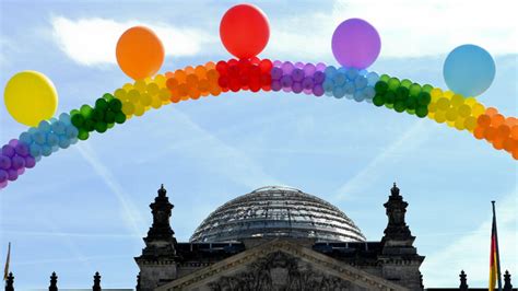 German Parliament Legalises Same Sex Marriage