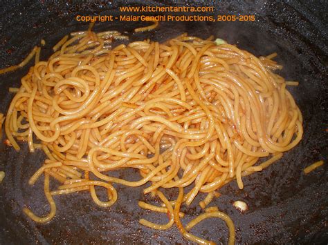 Place the pork in the marinade and let sit for 10 minutes. Chinese Chow Mein / Chao Mian - Chinese Fried Noodles ...