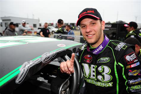 What is used in nascar tires instead of air. NASCAR Whelen Modified Tour Riverhead Hoosier Tire East ...