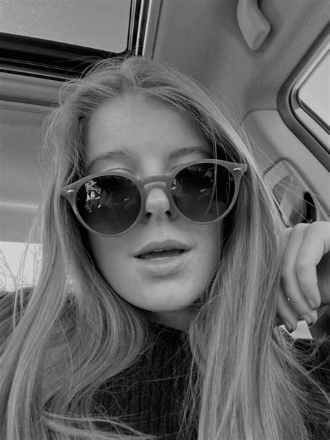 selfie carselfie blackandwhite car sunglasses round sunglasses sunglasses women besties