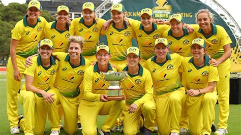 Aussies Unwind Before Ashes Tour Cricket The Womens Game