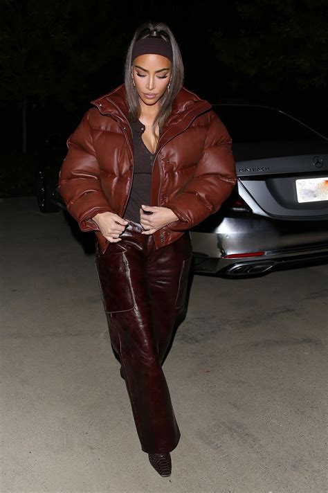 See more ideas about kardashian style, kim kardashian style, kim kardashian. Kim Kardashian - Out in Los Angeles 01/04/2021 • CelebMafia