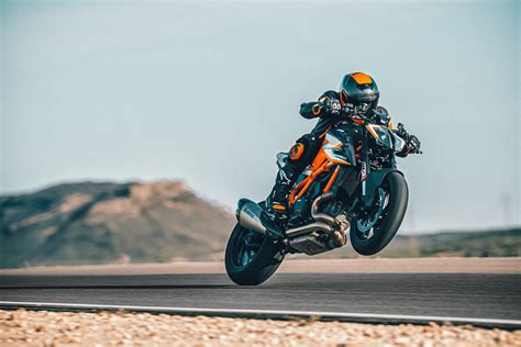 new ktm 1290 super duke rr sells out in under an hour visordown