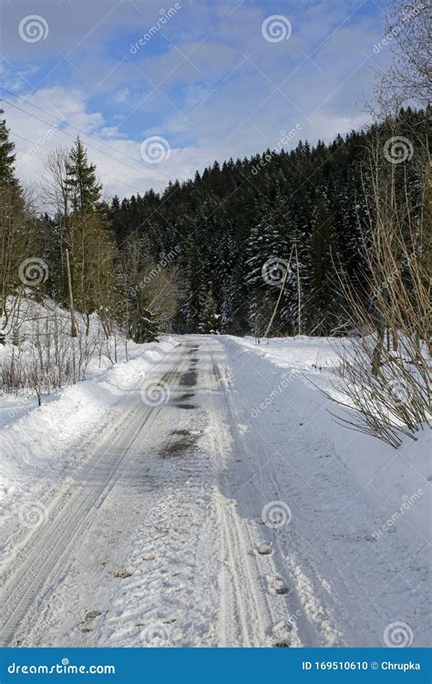 Winter Mountian Road Stock Photo Image Of Holiday Hill 169510610