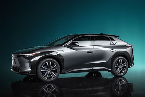 Toyota Electrifies Shanghai Auto Show With Bz4x Ev Concept The