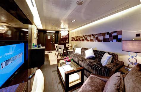 10 Best Cruise Lines with Family Suites | Fodor's