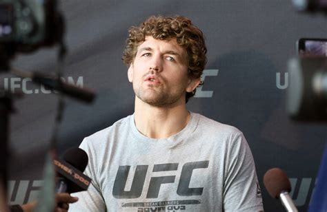 Apart from his net worth, his annual salary is reported to be around $500,000. Ben Askren finally making UFC debut at age 34 | Las Vegas Review-Journal