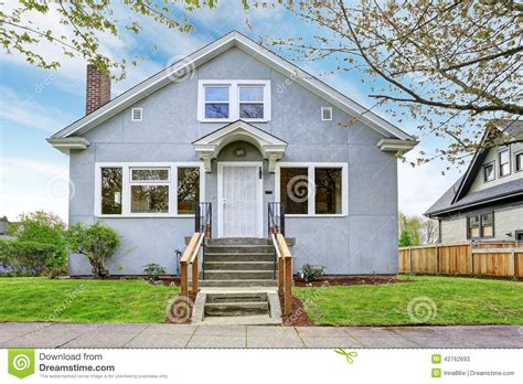 SImple House Exterior. View Of Entrance Porch And Walkway ... Appraisers have to prove anything in or outside of the house that they find which could affect its value.