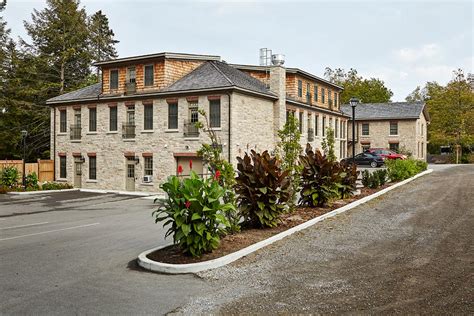 The Barracks Inn Is A Gay And Lesbian Friendly Hotel In Ancaster