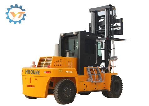 Forklifts are specialized vehicles that require training to operate safely and effectively. FD160 Warehouse Lifting Equipment Forklift Machine With ...