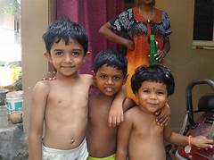 Adik Laki Laki Dari Ibu Disebut