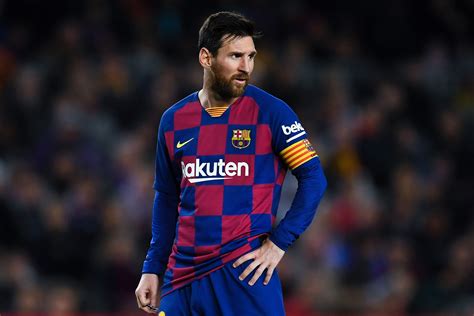 Jun 04, 2021 · messi tendrá el contrato de renovación con el barça en un plazo de dos o tres semanas el jugador, de 33 años, todavía no cuenta con una oferta formal de renovación y ahora mismo se encuentra. IMPACTANTE: ¿Cómo se hizo la mini escultura de Leo Messi ...
