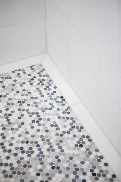 Grey Penny Tile Shower Floor Has Significantly Account Bildergalerie