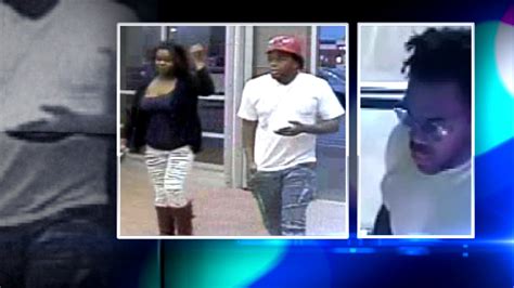 Person Robbed At Gunpoint In Beverly Restaurant Stolen Credit Cards Used In Pullman Abc Chicago