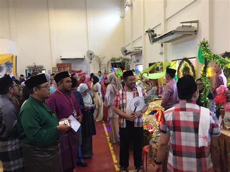 15 jun 2018 (1 syawal 1439h). Kolej Profesional Baitumal Kuala Lumpur » Majlis Sambutan ...