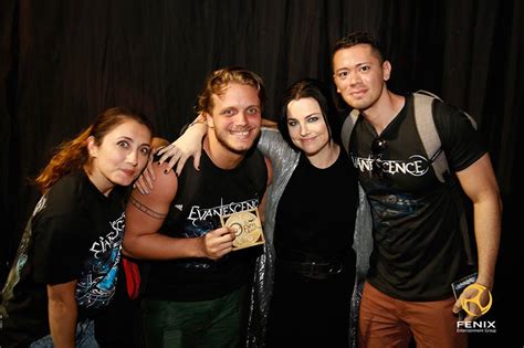 Evanescence Crew On Twitter More Photos Of Evanescence With Fans In