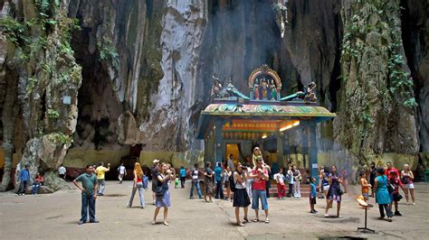 Batu Caves In Kuala Lumpur Expedia