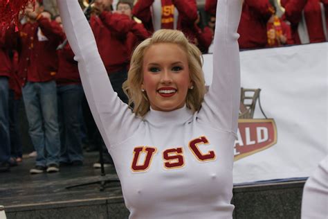 Times That The Usc Cheerleaders Showed Us More Than Just Their