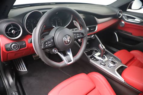 Although many of the same interior features apply, this model gets a few appealing trim and exterior styling upgrades that build upon the giulia's already stunning looks. New 2020 Alfa Romeo Giulia Ti Sport Q4 For Sale ($56,440 ...