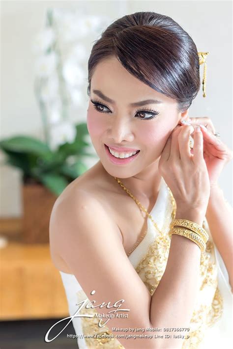 Beautiful Thai Bride By Jang Makeup Thai Brides Bride Beautiful