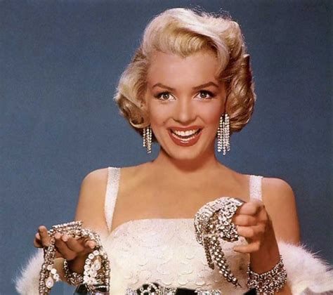 Detail Happy Birthday Marilyn Monroe Meme Koleksi Nomer 36