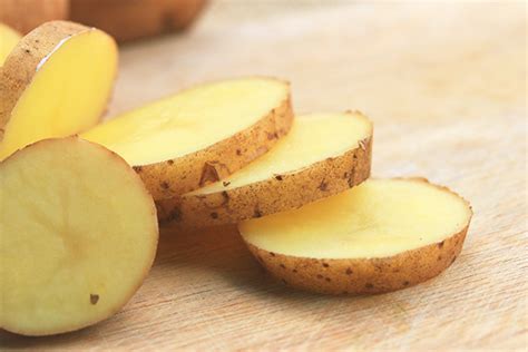 11 Surprisingly Weird But Practical Uses For Potatoes Whitehat Health