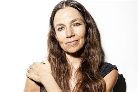 Justine Bateman Is The Actor And Face Author The Most Rebellious Woman In Hollywood