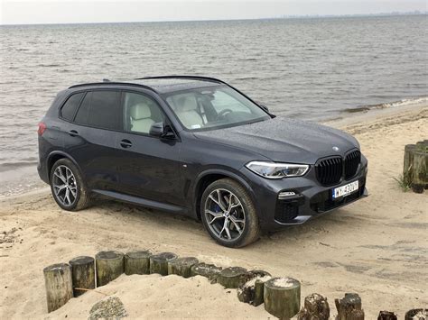 The information you provide to black book, excluding your credit score, will be shared with bmw and a bmw dealership for the purpose of improving your car. POTĘŻNE BMW X5 45e xDrive — justKowalski