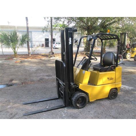 Aaa Forklifts Yale Glc030 3000lb Lpg Forklift W Sideshift 192 Triple