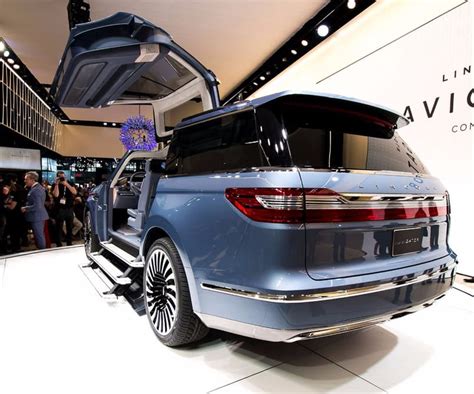 Picturesintroducing The All New Lincoln Navigator Concept With Gull