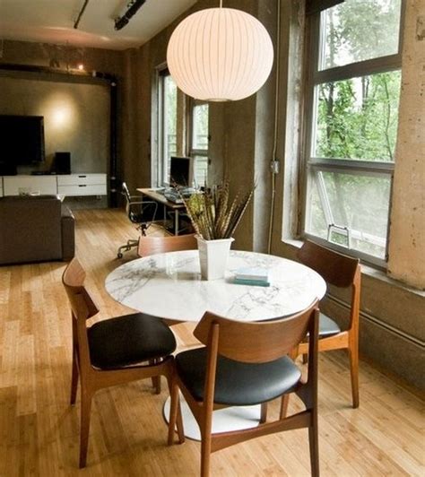 In sizes that suit two people all the way up to ten, there's not a style or size of interior that the tulip table and chair sets wouldn't work in. Furniture: White Saarinen Tulip Dining Table As Well As ...