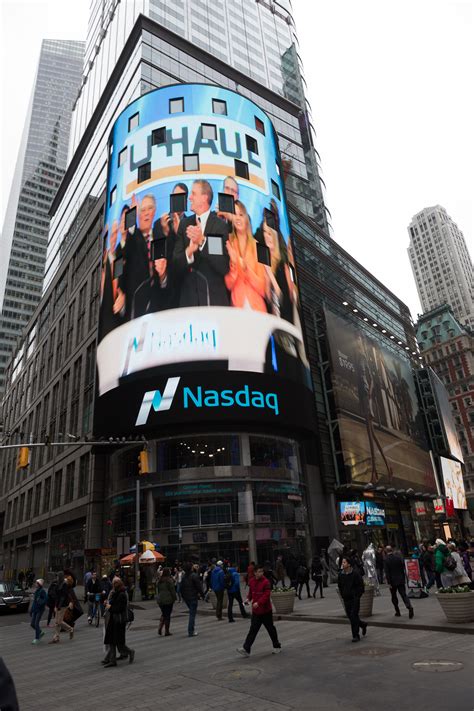 Welcome to the new nasdaq. U-Haul Rings NASDAQ Closing Bell in Honor of Veterans - My ...