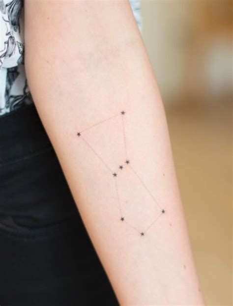 Top More Than 74 Orions Belt Tattoo Thtantai2
