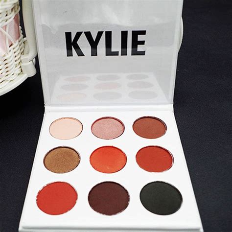 Kylie Jenner Cosmetics Kyshadow Kit Eyeshadow Palette The Bronze