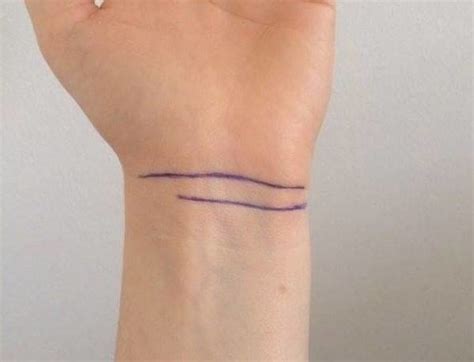 The Bracelet Lines On Your Wrist Reveals A Lot About You Genmice