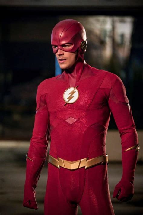 Semi Hot Take I Think The Flash Season 5 Suit Gets A Lot Of Hate