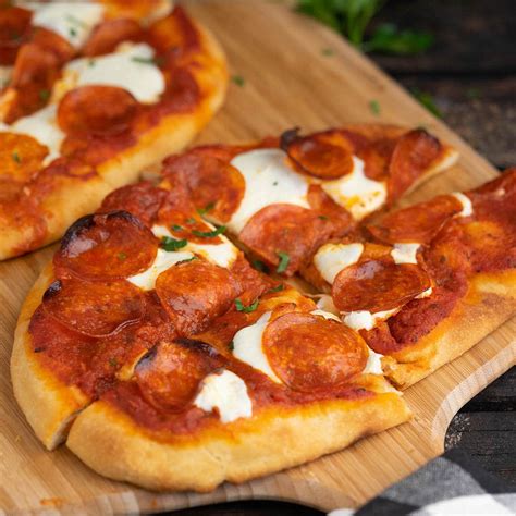 Mini Naan Pizza Bread Bowl Me Over