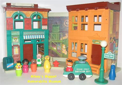 Mikeys Muppet Memorabilia Museum Sesame Street Figurines Part 1 1974