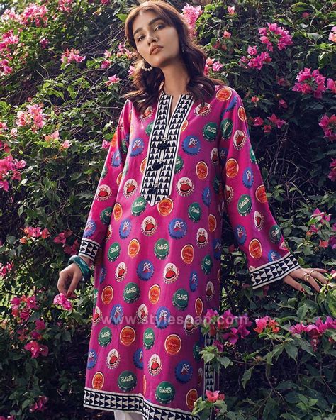 Latest Summer Lawn Kurta Designs And Stitching Styles Collection 2020 21